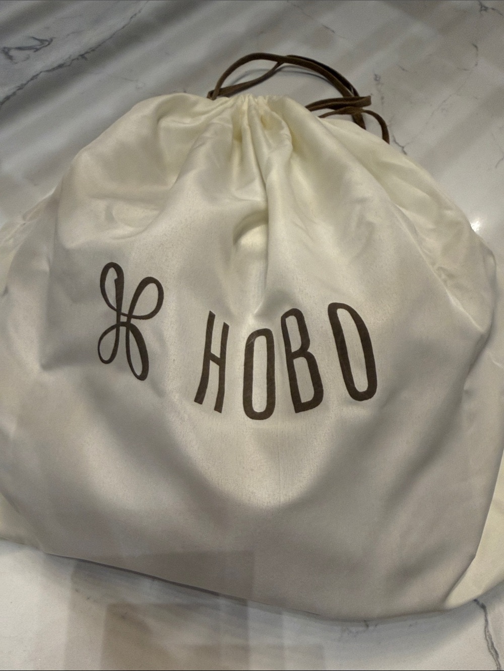 NWT Hobo Phoebe Polished Leather Crossbody Bag Purse in Smooth Saddle Leather - Picture 8 of 8